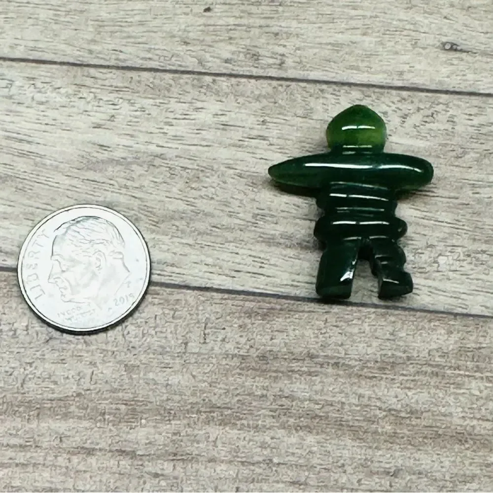 Jade Pocket Figure‎ Fetish Mini Figurine 1 In B3